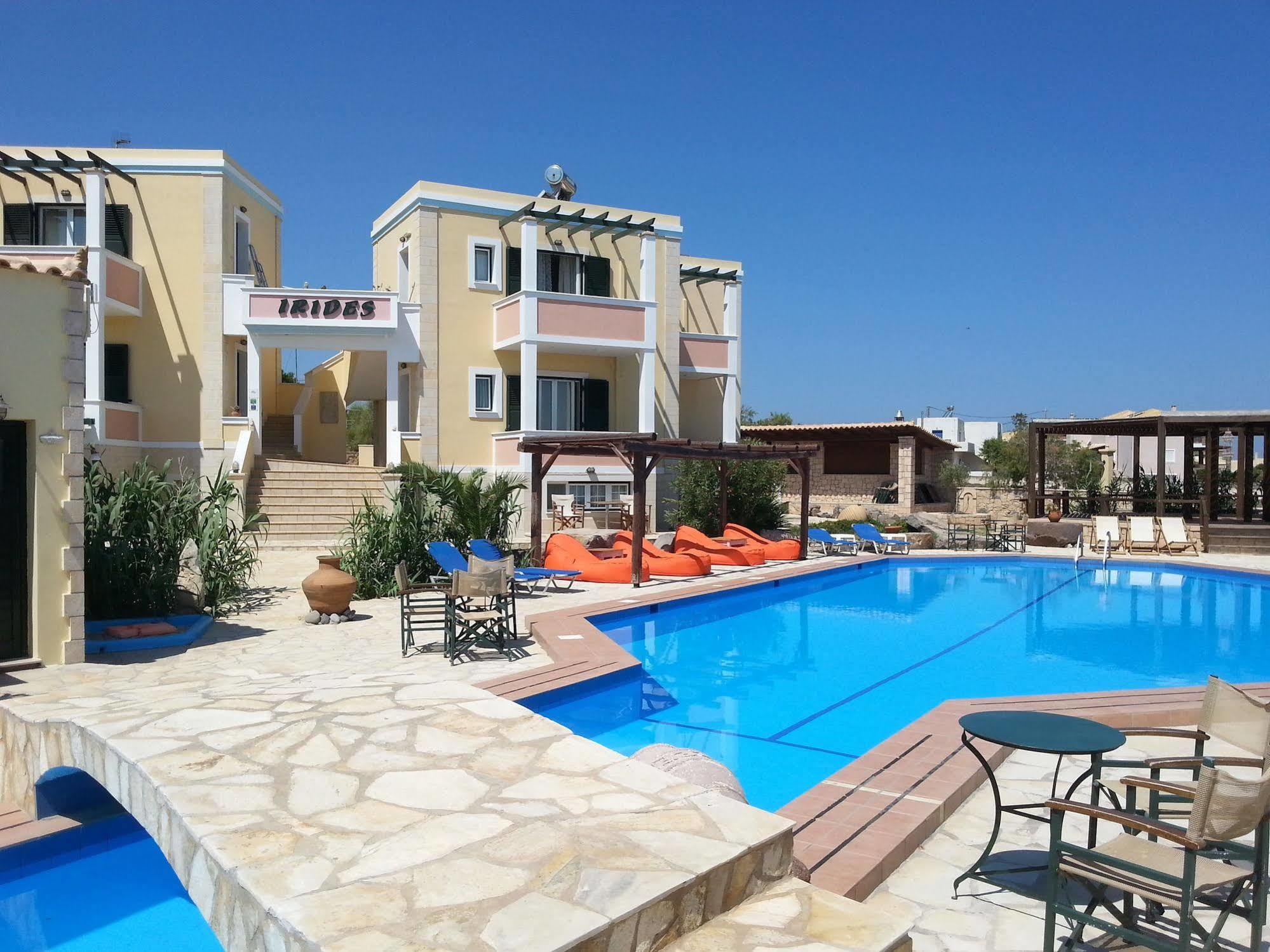 Irides Aparthotel Souvala Bagian luar foto