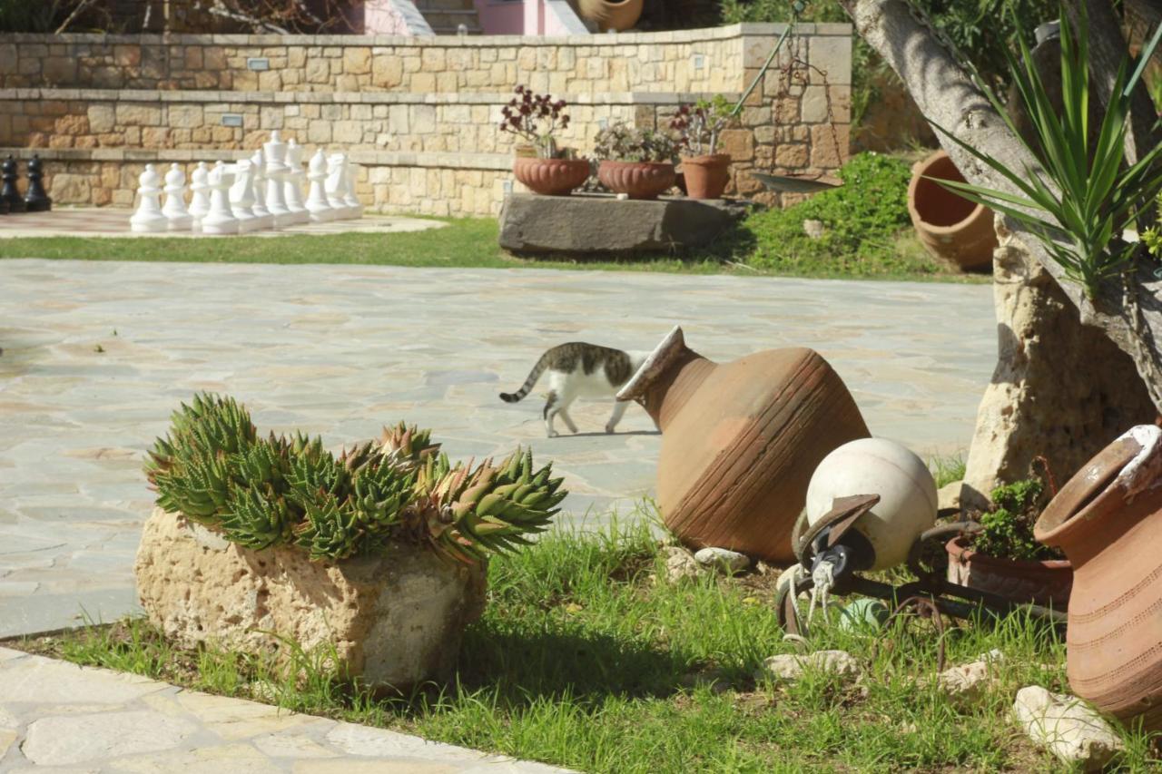 Irides Aparthotel Souvala Bagian luar foto