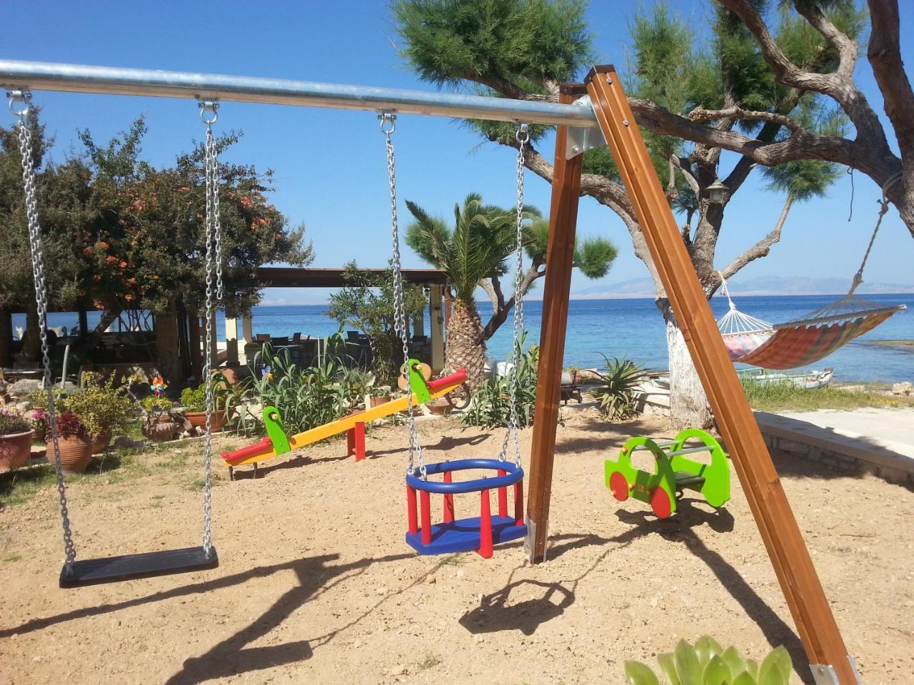 Irides Aparthotel Souvala Bagian luar foto