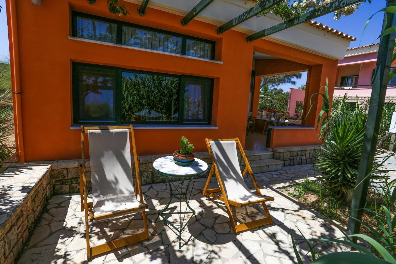 Irides Aparthotel Souvala Bagian luar foto